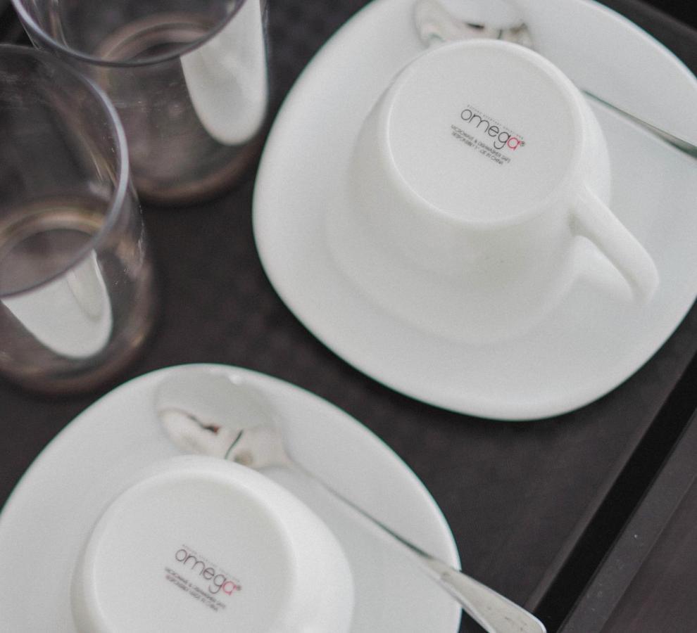 2428 Suites Urdaneta 外观 照片