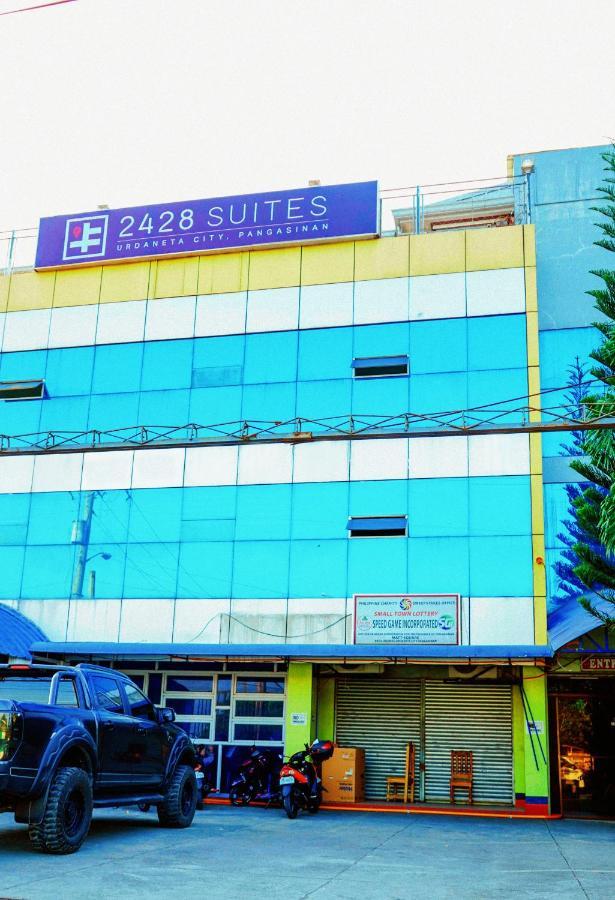 2428 Suites Urdaneta 外观 照片